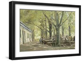 Brasserie de campagne à Brannenbourg (Bavière)-Max Liebermann-Framed Giclee Print