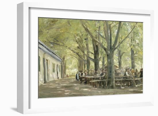 Brasserie de campagne à Brannenbourg (Bavière)-Max Liebermann-Framed Giclee Print