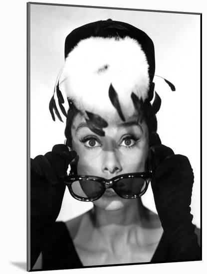 Breakfast at Tiffany's, Audrey Hepburn, 1961-null-Mounted Photo