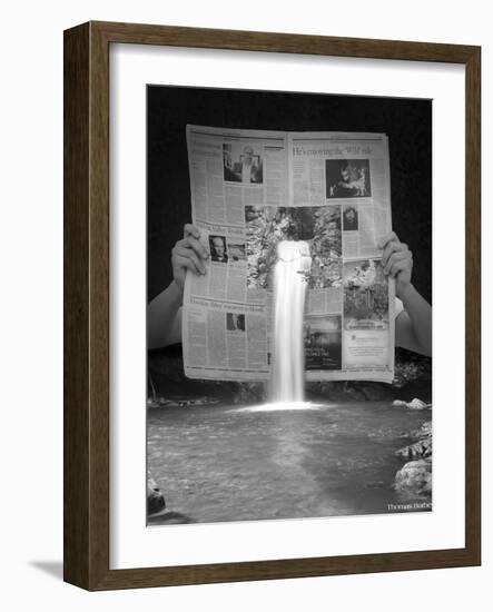 Breaking News-Thomas Barbey-Framed Giclee Print