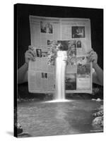 Breaking News-Thomas Barbey-Stretched Canvas