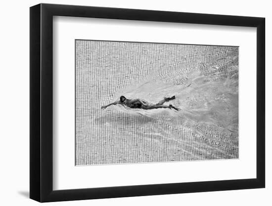 Breaking the Net-C.S.Tjandra-Framed Photographic Print