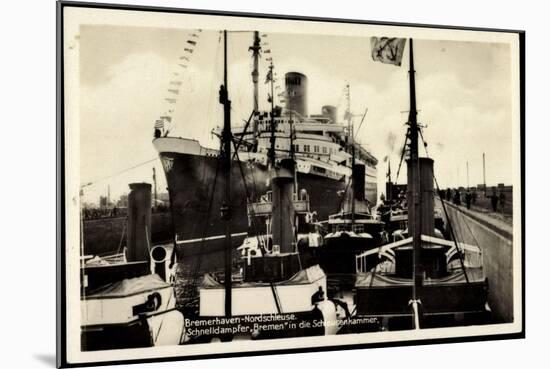 Bremerhaven, Nordschleuse, Dampfer Bremen-null-Mounted Giclee Print