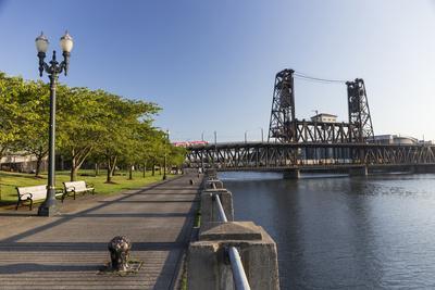 Oregon, Portland. Waterfront Park Along the Willamette River