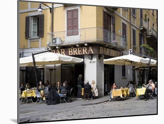 Brera District, Milan, Lombardy, Italy, Europe-Vincenzo Lombardo-Mounted Photographic Print