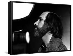 Brian by Palma sur le tournage du film Blow Out en, 1981 (b/w photo)-null-Framed Stretched Canvas