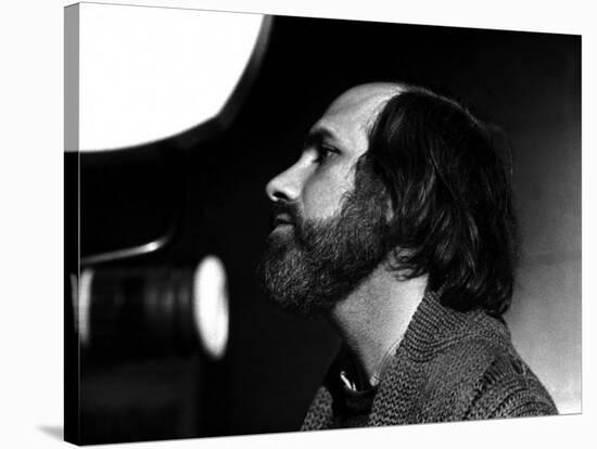 Brian by Palma sur le tournage du film Blow Out en, 1981 (b/w photo)-null-Stretched Canvas