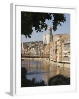 Bridge, Cathedral and Painted Houses on the Bank of the Riu Onyar, Girona, Catalonia, Spain-Martin Child-Framed Photographic Print