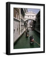 Bridge of Sighs and Gondolas, Venice, Veneto, Italy-Roy Rainford-Framed Photographic Print