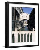 Bridge of Sighs Crossing Rio Del Palazzo, Venice, Veneto, Italy-Sergio Pitamitz-Framed Photographic Print