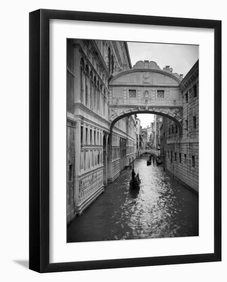 Bridge of Sighs, Doge's Palace, Venice, Italy-Jon Arnold-Framed Photographic Print