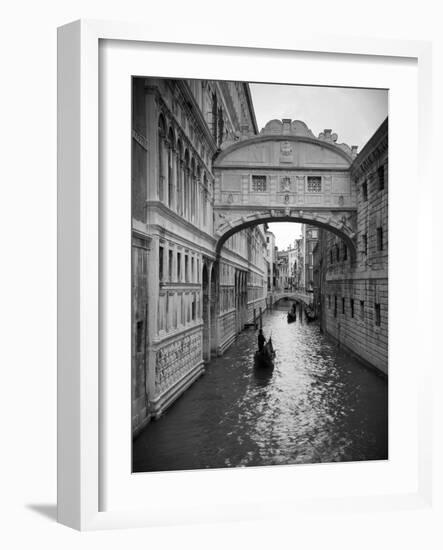 Bridge of Sighs, Doge's Palace, Venice, Italy-Jon Arnold-Framed Photographic Print