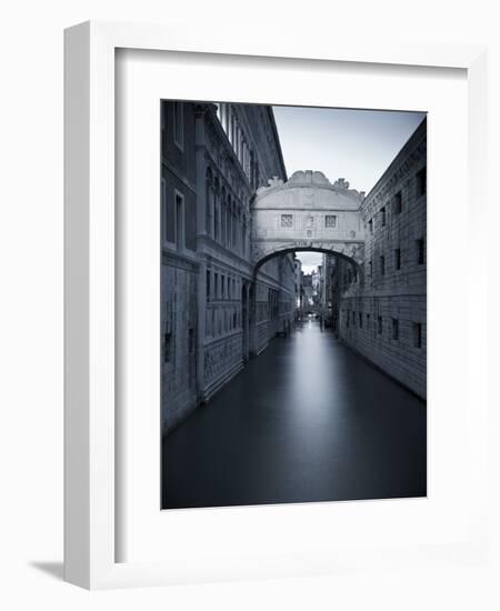 Bridge of Sighs, Doge's Palace, Venice, Italy-Jon Arnold-Framed Photographic Print