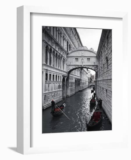 Bridge of Sighs, Doge's Palace, Venice, Italy-Jon Arnold-Framed Photographic Print