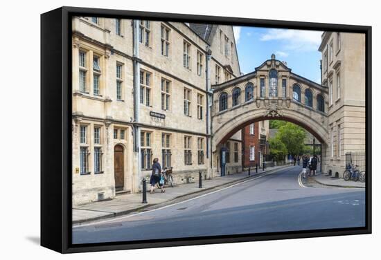 Bridge of Sighs, Hertford College, Oxford, Oxfordshire, England, United Kingdom, Europe-Matthew Williams-Ellis-Framed Stretched Canvas