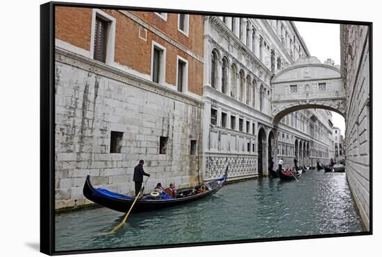 Bridge of Sighs with Doge's Palace, Venice, UNESCO World Heritage Site, Veneto, Italy, Europe-Hans-Peter Merten-Framed Stretched Canvas