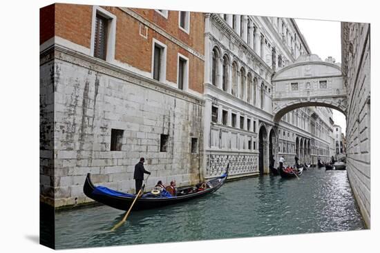 Bridge of Sighs with Doge's Palace, Venice, UNESCO World Heritage Site, Veneto, Italy, Europe-Hans-Peter Merten-Stretched Canvas