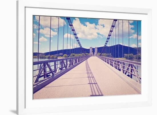 Bridge-gkuna-Framed Photographic Print