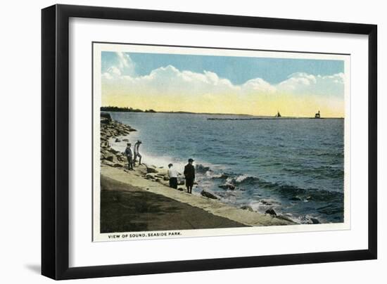 Bridgeport, Connecticut - Seaside Park View of the Sound-Lantern Press-Framed Art Print