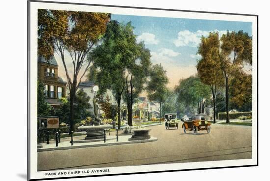 Bridgeport, Connecticut - View of Park and Fairfield Avenues-Lantern Press-Mounted Art Print