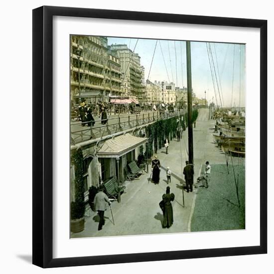 Brighton (England), the Dike, East Side-Leon, Levy et Fils-Framed Photographic Print