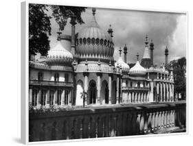 Brighton Pavilion-Fred Musto-Framed Photographic Print