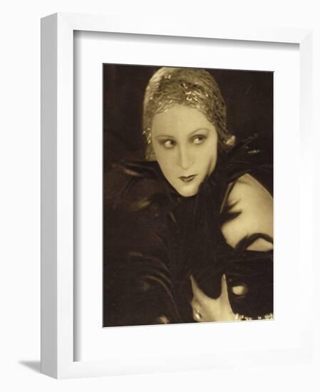 Brigitte Helm: L'Atlantide, 1932-null-Framed Photographic Print