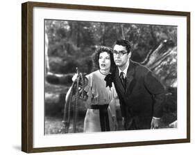 Bringing Up Baby, Katharine Hepburn, Cary Grant, 1938-null-Framed Photo