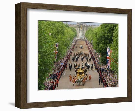 Britain Queen Jubilee-David Sandison-Framed Photographic Print