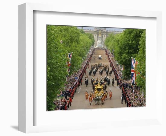 Britain Queen Jubilee-David Sandison-Framed Photographic Print