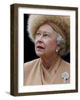 Britain's Queen Elizabeth II Looks Up at the Statue of Her Mother at the Unveiling Ceremony-null-Framed Photographic Print