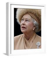 Britain's Queen Elizabeth II Looks Up at the Statue of Her Mother at the Unveiling Ceremony-null-Framed Photographic Print