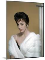 British actress Joan Collins in the 50's (photo)-null-Mounted Photo