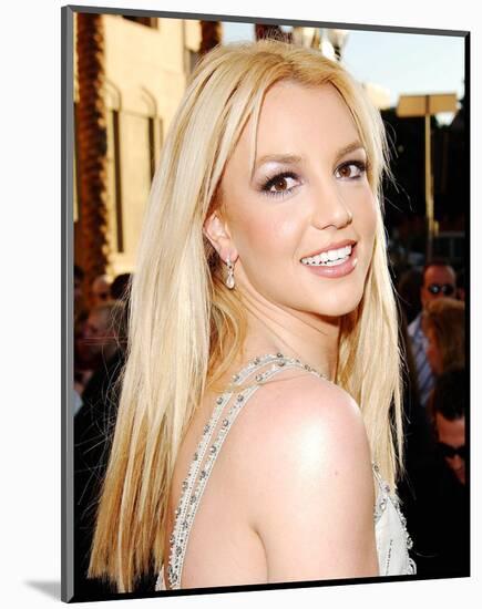 Britney Spears-null-Mounted Photo