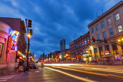 'Broadway Street at Dusk in Downtown Nashville, Tennessee, USA