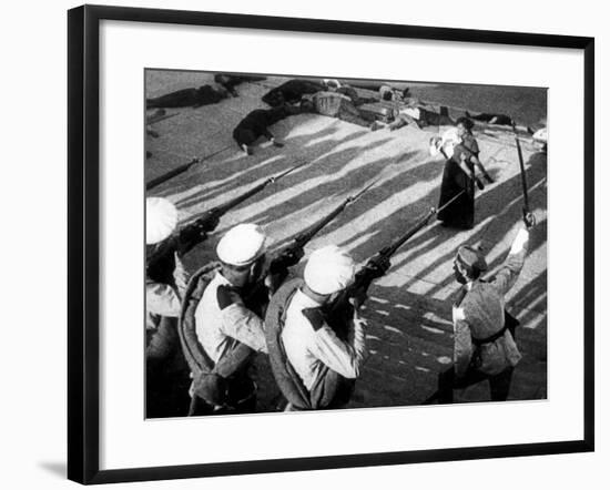 Bronenosets Potyomkin (Battleship Potemkin), 1925-null-Framed Photographic Print