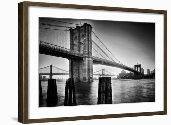 Brooklyn Bridge Sunrise-Martin Froyda-Framed Photographic Print