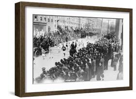 Brooklyn Marathon Run Start of Race Photograph - New York, NY-Lantern Press-Framed Art Print