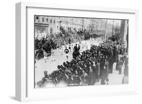 Brooklyn Marathon Run Start of Race Photograph - New York, NY-Lantern Press-Framed Art Print