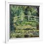 Bruecke in Monets Garten Mit Weissen Seerosen, 1899-Claude Monet-Framed Giclee Print