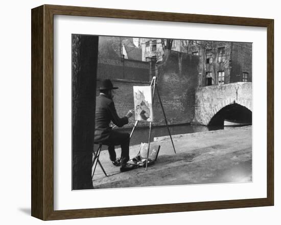 Bruges Artist-null-Framed Photographic Print