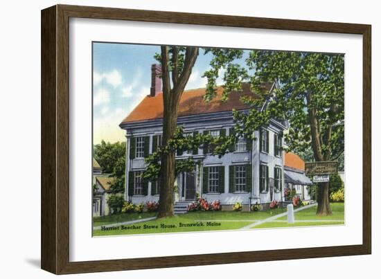 Brunswick, Maine - Exterior View of the Harriet Beecher Stowe House-Lantern Press-Framed Art Print