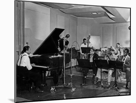 Buck Clayton, Charlie Parker, Dexter Gordon, Charles Thompson, Danny Barker, Jimmy Butts, JC Heard-null-Mounted Photo