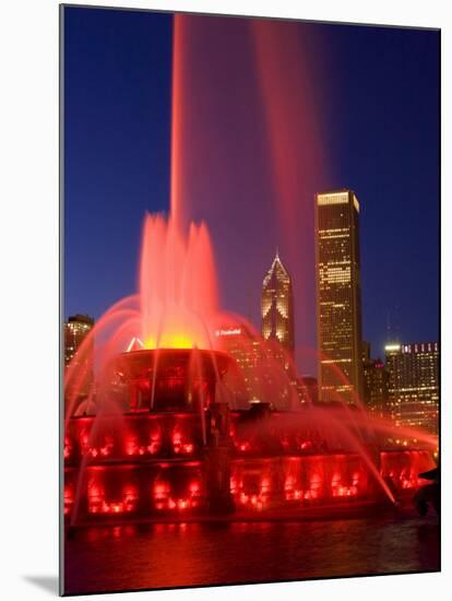 Buckingham Fountain illuminated at night, Chicago, Illinois, USA-Alan Klehr-Mounted Photographic Print