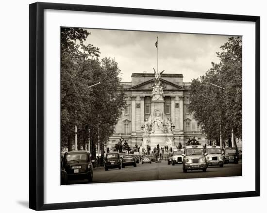 Buckingham Palace and Black Cabs - London - UK - England - United Kingdom - Europe-Philippe Hugonnard-Framed Photographic Print