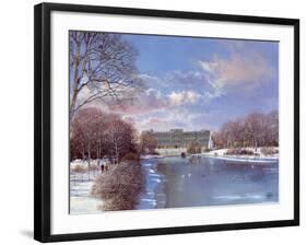 Buckingham Palace-Clive Madgwick-Framed Giclee Print