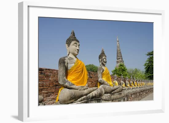 Buddha Statue, Wat Phra Chao Phya-Thai, Ayutthaya, Thailand-Cindy Miller Hopkins-Framed Photographic Print