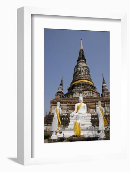 Buddha Statue, Wat Phra Chao Phya-Thai, Ayutthaya, Thailand-Cindy Miller Hopkins-Framed Photographic Print