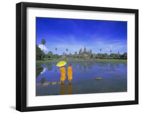 Buddhist Monks Standing in Front of Angkor Wat, Siem Reap, Cambodia-Gavin Hellier-Framed Photographic Print