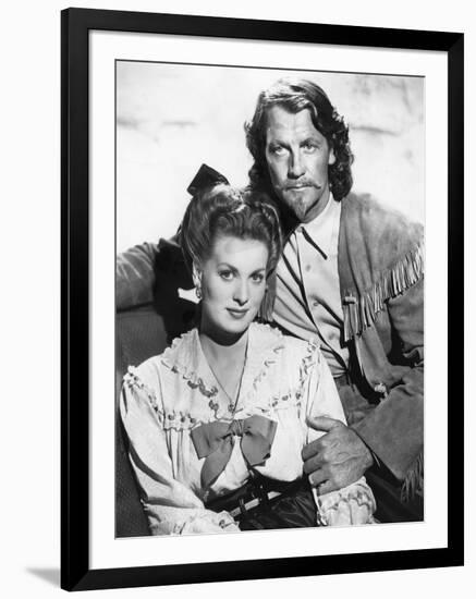 BUFFALO BILL, 1944 directed by WILLIAM WELLMAN Maureen O'Hara and Joel McCrea (b/w photo)-null-Framed Photo